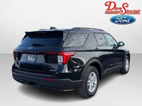 New 2026 Ford Explorer Active image 7