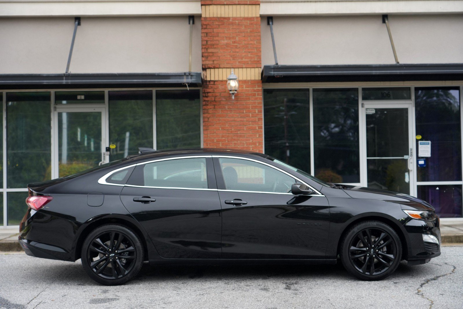 Used 2024 Chevrolet Malibu LT w/ Midnight Edition FWD image 47