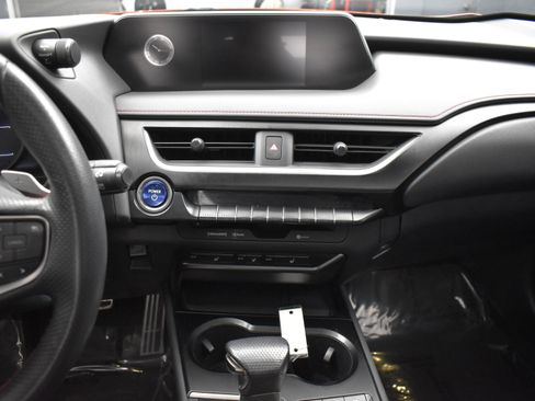 Used 2019 Lexus UX 250h F Sport w/ F Sport Premium Package image 16