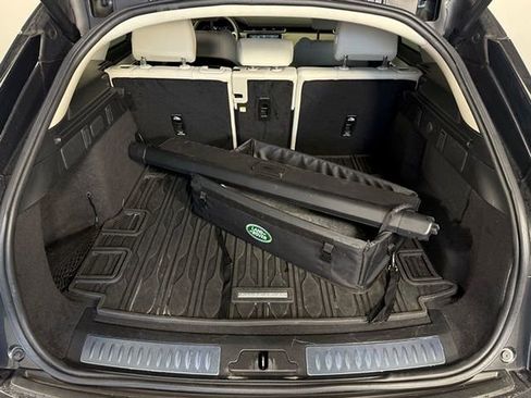 Used 2023 Land Rover Range Rover Velar S image 18