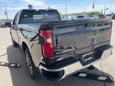 Used 2023 Chevrolet Silverado 1500 LT image 5
