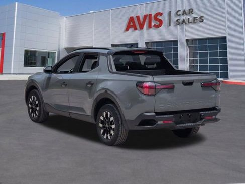 Used 2025 Hyundai Santa Cruz SEL FWD image 9