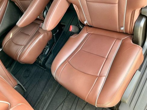 Used 2020 Buick Enclave Avenir w/ Avenir Technology Package image 29