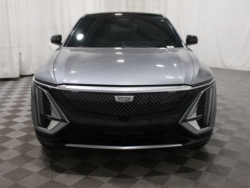 Certified 2024 Cadillac Lyriq Tech RWD image 35