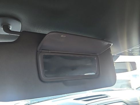 Used 2021 Chevrolet Silverado 1500 LT w/ Z71 Off-Road Package image 72