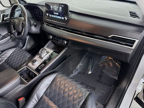 Used 2022 Mitsubishi Outlander SEL image 30