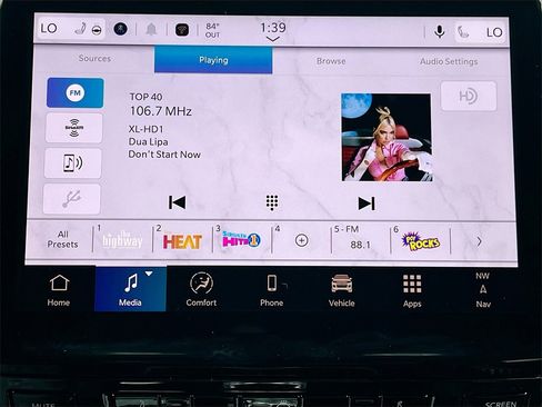 New 2025 Jeep Grand Cherokee Limited w/ Black Appearance Package image 22