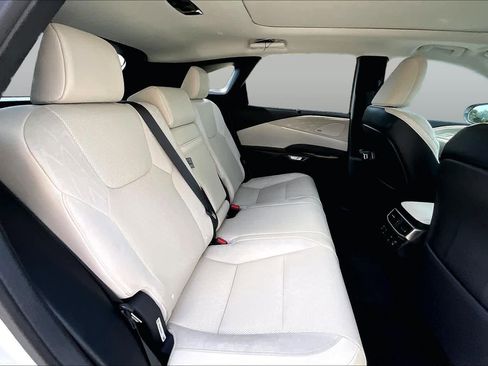 Used 2024 Lexus RX 350 AWD w/ Convenience Package image 20