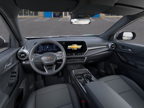 New 2026 Chevrolet Equinox LT FWD image 15