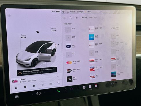 Used 2024 Tesla Model Y Long Range image 18