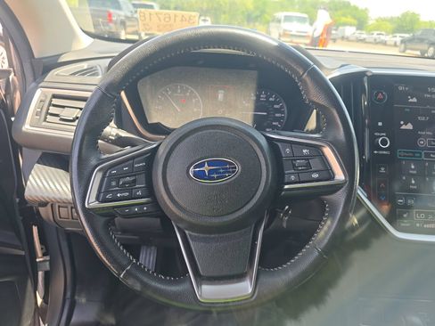 Used 2024 Subaru Ascent Premium AWD/4WD image 10