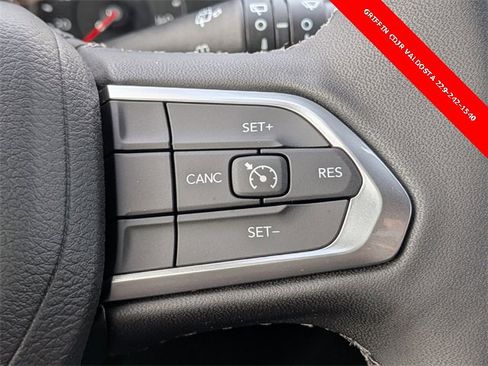 New 2026 Jeep Compass Latitude image 25