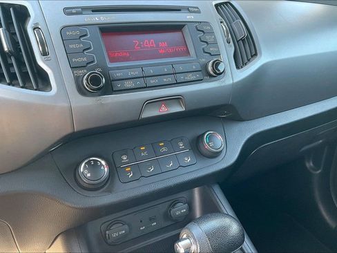 Used 2015 Kia Sportage LX FWD image 17