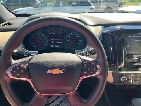 Used 2023 Chevrolet Traverse LS w/ Safety Package FWD image 15