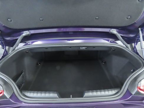 Used 2025 BMW Z4 M40i w/ Premium Package image 32