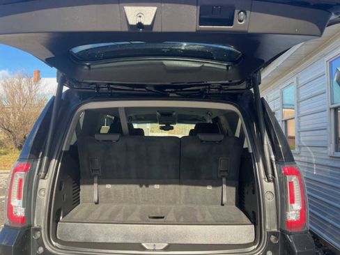 Used 2015 GMC Yukon SLE w/ Convenience Package image 20