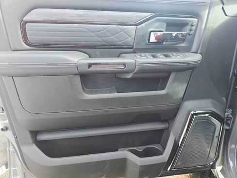 New 2026 RAM 2500 Limited image 16