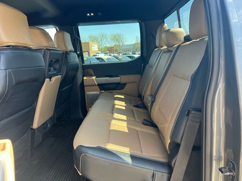 Used 2024 Ford F350 Lariat w/ Sport Appearance Package AWD/4WD image 9