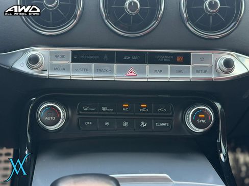 Used 2019 Kia Stinger GT2 AWD/4WD image 36