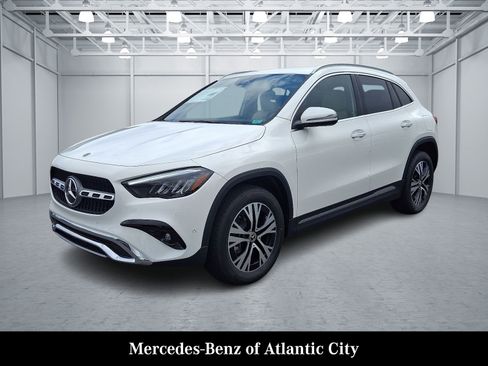 New 2026 Mercedes-Benz GLA 250 4MATIC image 2