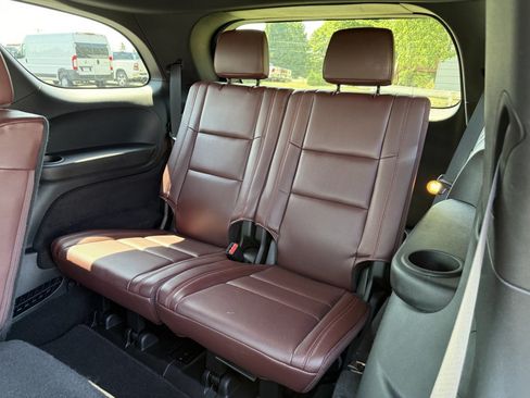 Used 2023 Dodge Durango GT AWD/4WD image 14