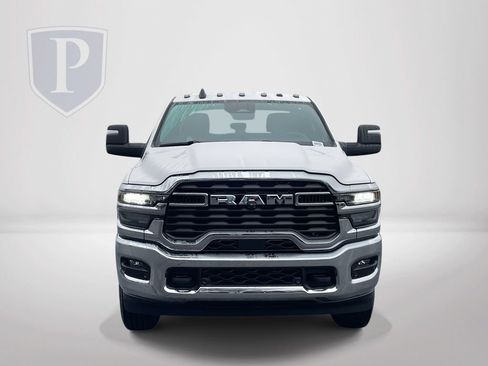 New 2026 RAM 2500 Tradesman w/ Chrome Appearance Group AWD/4WD image 3