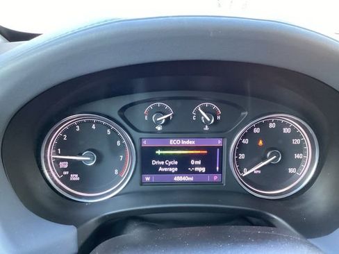 Used 2021 Buick Enclave Essence w/ Sound and Sites Package image 17