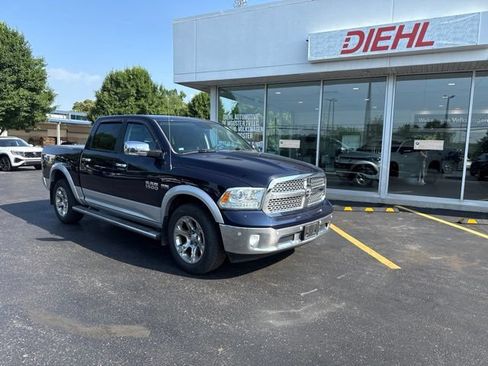 Used 2017 RAM 1500 Laramie w/ Convenience Group AWD/4WD image 1