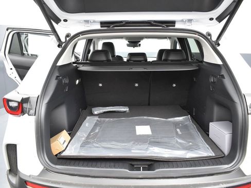 New 2025 MAZDA CX-50 AWD 2.5 S w/ Cargo Package image 24