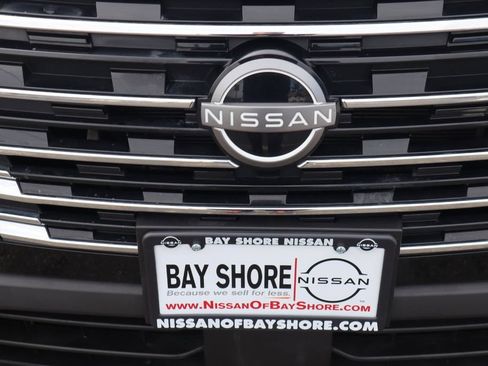 Certified 2025 Nissan Rogue SV AWD/4WD image 35