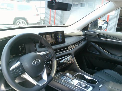 Used 2023 INFINITI QX60 Luxe w/ Cargo Package AWD/4WD image 19