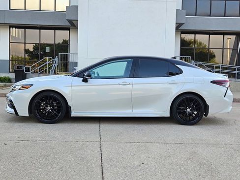 Used 2023 Toyota Camry XSE image 8