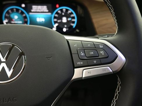 New 2026 Volkswagen Atlas SE image 28