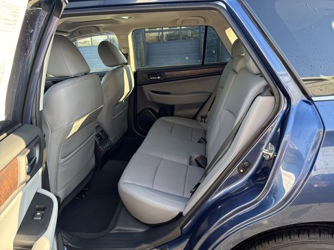 Used 2019 Subaru Outback 2.5i Limited image 16