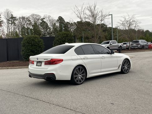 Used 2020 BMW M550i xDrive w/ Premium Package image 3