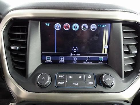 Used 2018 GMC Acadia Denali w/ Technology Package AWD/4WD image 29