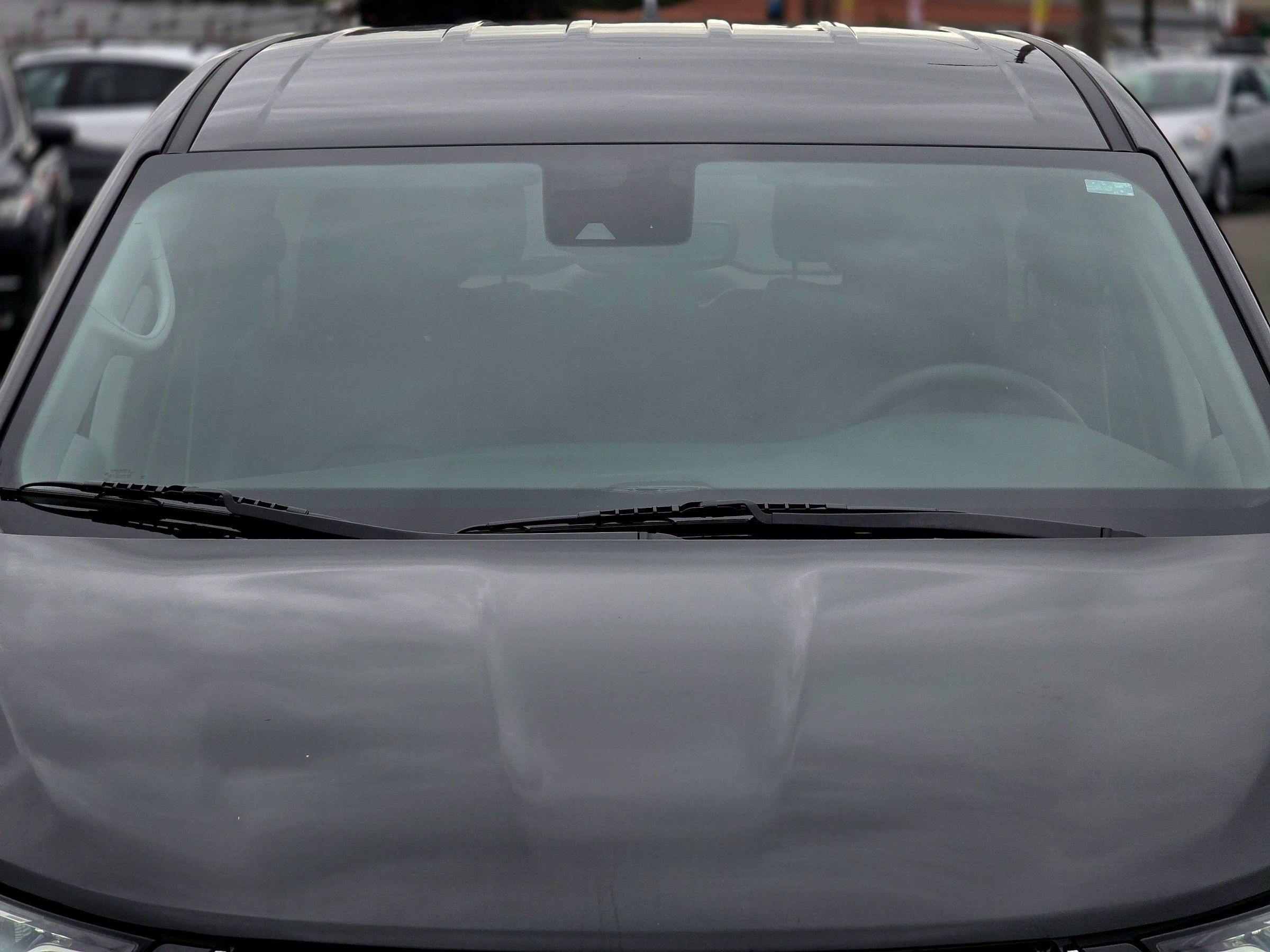 Used 2023 Chrysler Pacifica Touring-L FWD image 4