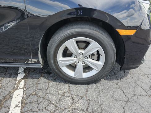 Used 2019 Honda Odyssey EX-L image 13