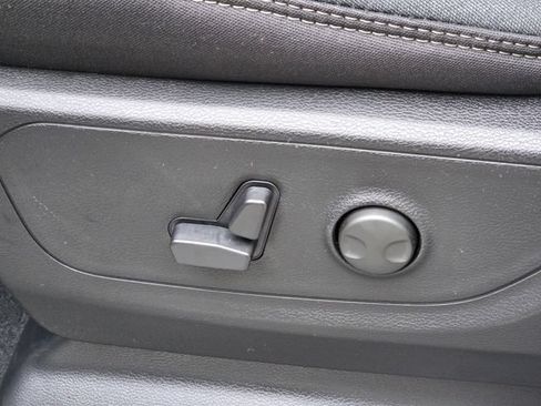 New 2026 RAM 1500 Big Horn AWD/4WD image 15