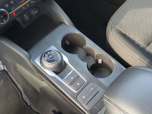 Used 2025 Ford Escape Active w/ Cold Weather Package image 19