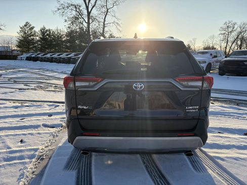 Used 2024 Toyota RAV4 Limited image 26