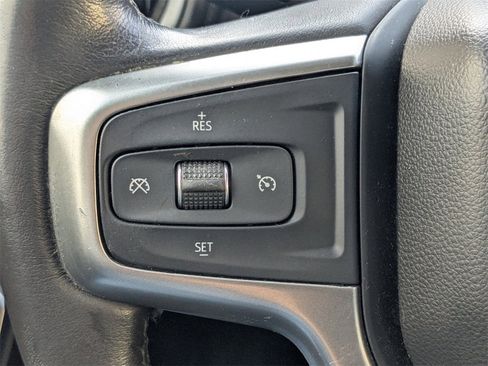 Used 2020 Chevrolet Silverado 1500 LT image 24