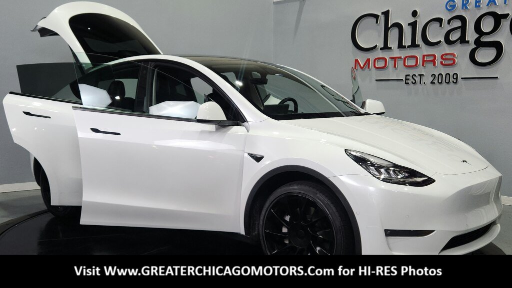 Used 2022 Tesla Model Y Long Range AWD/4WD image 16