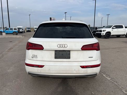 Used 2020 Audi Q5 2.0T Premium Plus w/ Premium Plus Package image 4