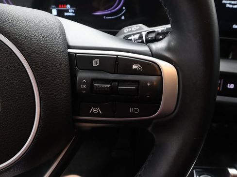 Used 2023 Kia Sportage EX FWD image 28