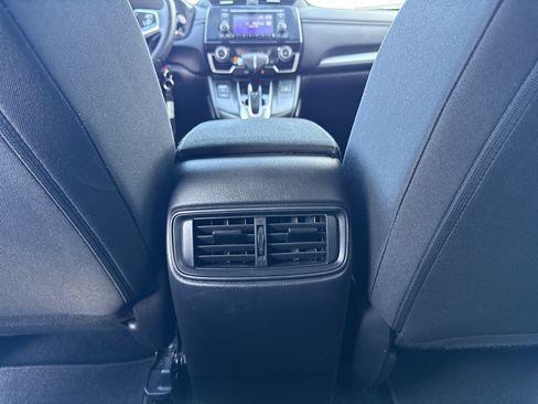Used 2019 Honda CR-V LX image 14
