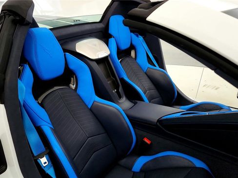 Used 2023 Chevrolet Corvette Stingray Premium Conv w/ 3LT image 18