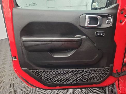 Used 2021 Jeep Wrangler Unlimited Willys image 17