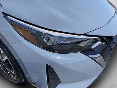 New 2025 Nissan Sentra SV image 28