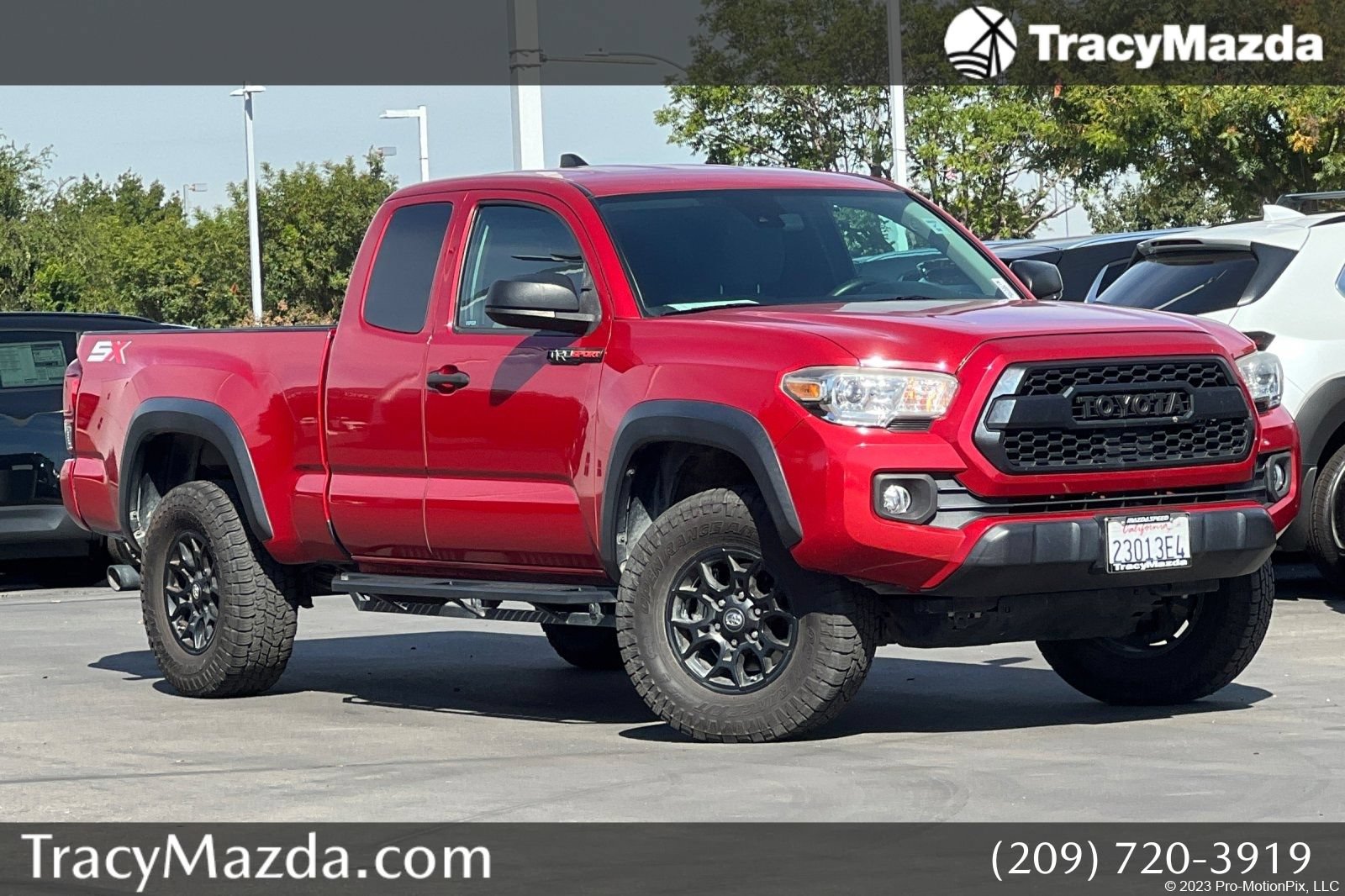 Used 2020 Toyota Tacoma SR w/ SX Package RWD image 1